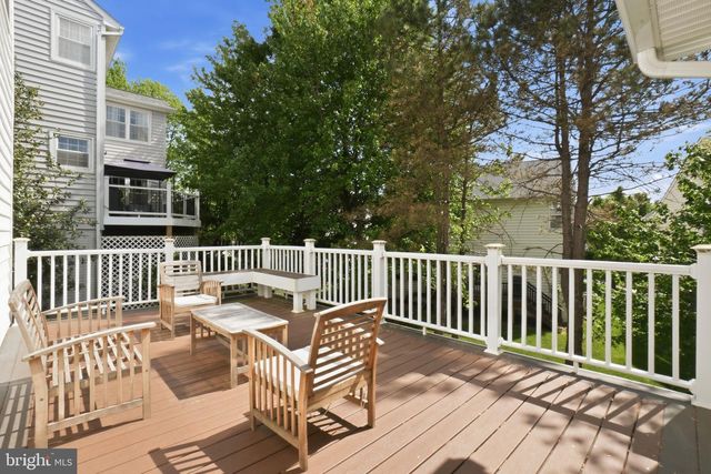14038 WALNEY VILLAGE CT, Chantilly, VA 20151