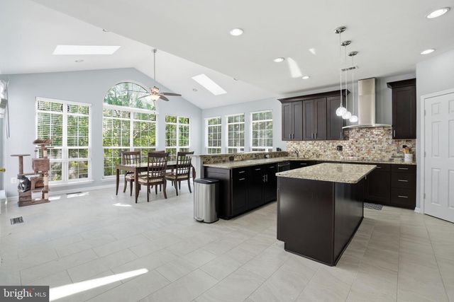 14038 WALNEY VILLAGE CT, Chantilly, VA 20151