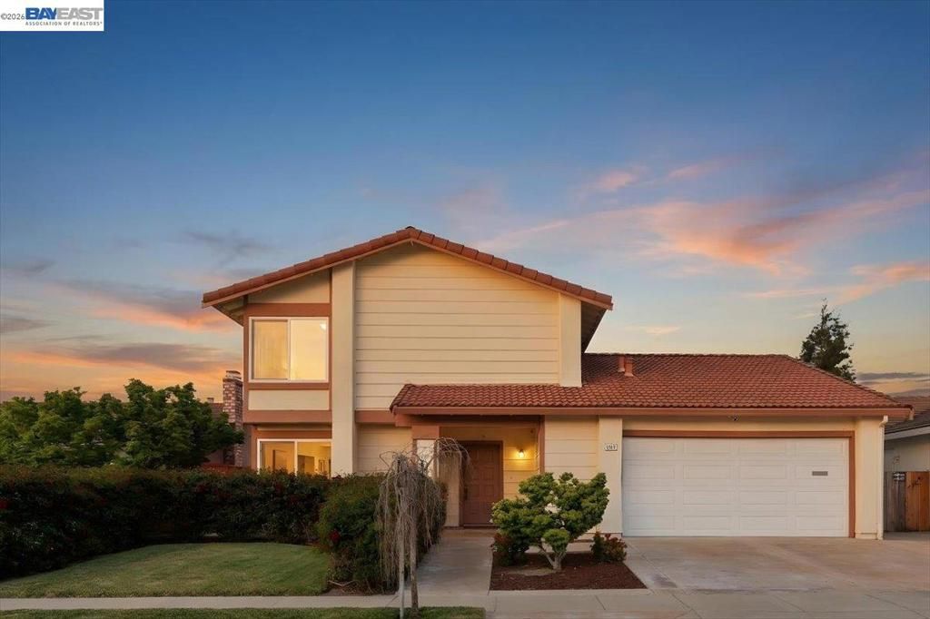 Image 4 of property listing at 33513 Bardolph Cir, Fremont, CA 94555