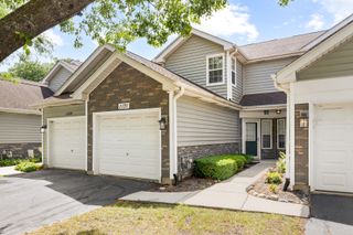 1171 Regency Drive, Schaumburg, IL 60193