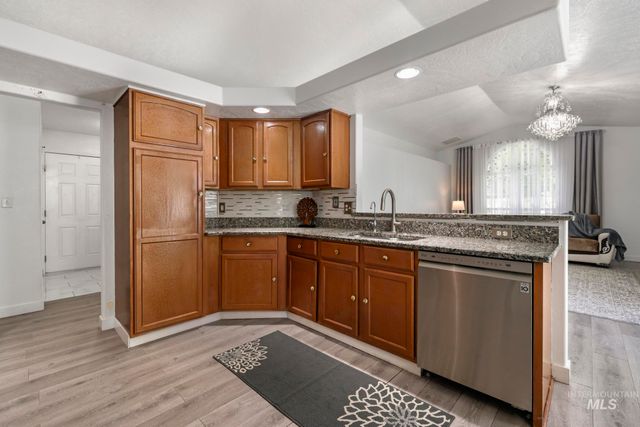 1488 Northern Pine Drive, Twin Falls, ID 83301