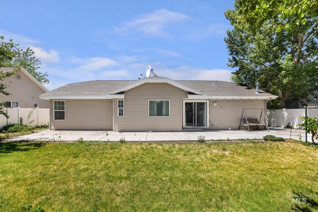 1488 Northern Pine Drive, Twin Falls, ID 83301