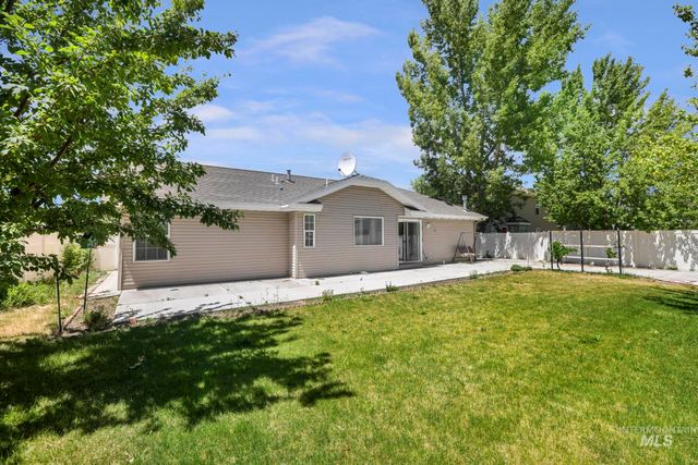1488 Northern Pine Drive, Twin Falls, ID 83301
