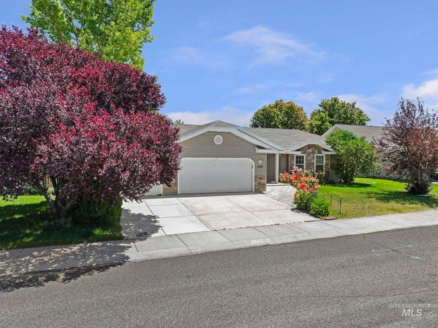 1488 Northern Pine Drive, Twin Falls, ID 83301