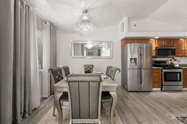 1488 Northern Pine Drive, Twin Falls, ID 83301