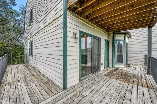 1741 Spyglass DR 1-233, Austin, TX 78746