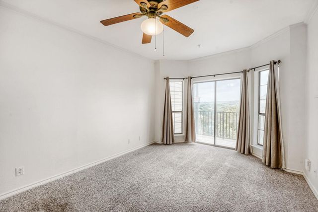 1741 Spyglass DR 1-233, Austin, TX 78746