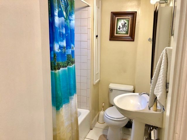 99 Spring Street T1, Newport, RI 02840