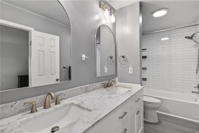 798 Quesnel DR, Virginia Beach, VA 23454