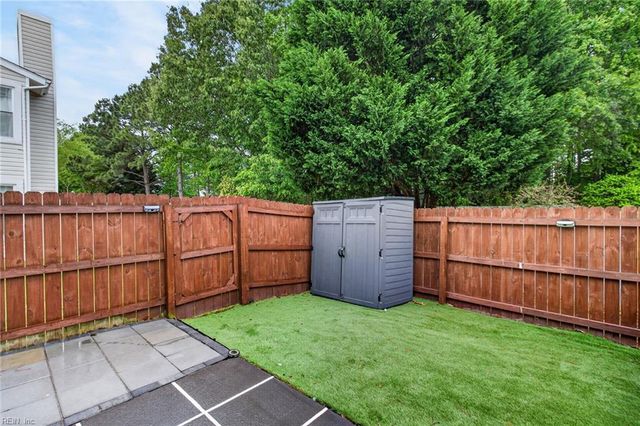 798 Quesnel DR, Virginia Beach, VA 23454