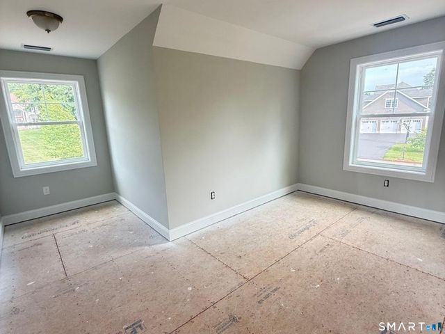 2 Town Line Drive, East Hampton, CT 06424