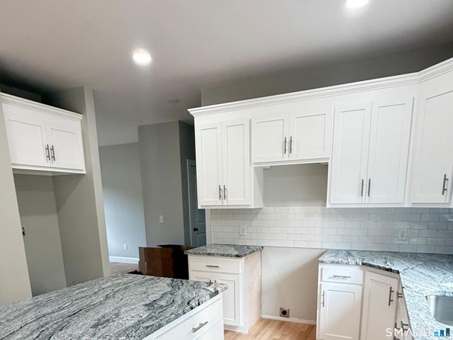 2 Town Line Drive, East Hampton, CT 06424