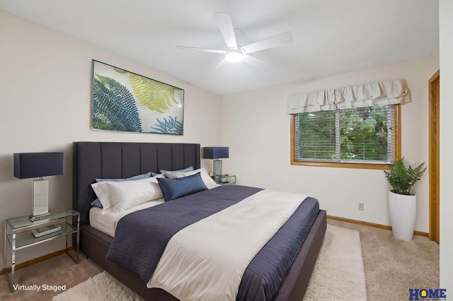 7220 Woody Creek Lane, Lincoln, NE 68516