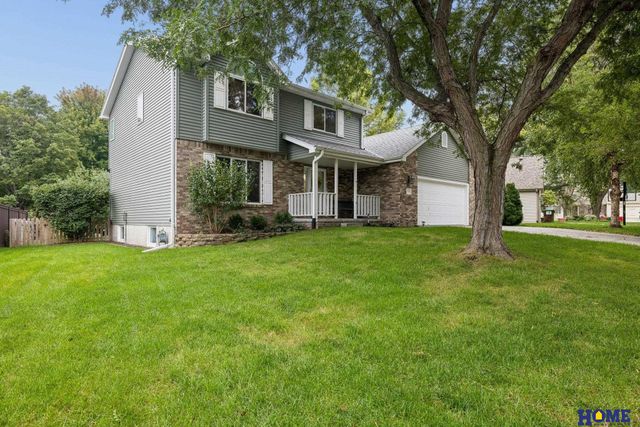 7220 Woody Creek Lane, Lincoln, NE 68516