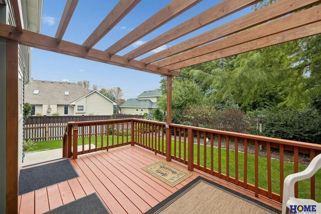 7220 Woody Creek Lane, Lincoln, NE 68516