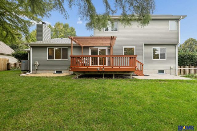 7220 Woody Creek Lane, Lincoln, NE 68516