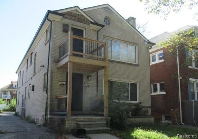 2241-2243 Clairmount Street, Detroit, MI 48206