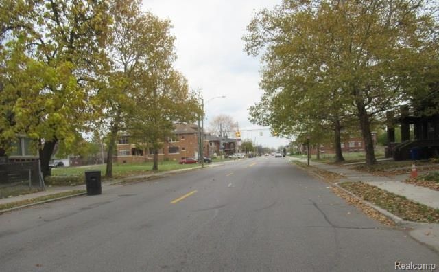 2241-2243 Clairmount Street, Detroit, MI 48206