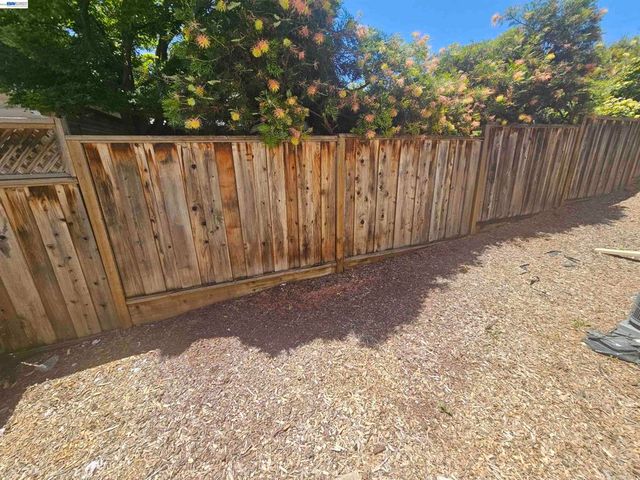 3675 Christensen Ln, Castro Valley, CA 94546