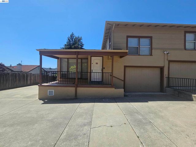 3675 Christensen Ln, Castro Valley, CA 94546