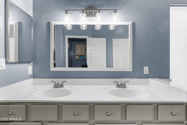 1323 SKYLINE Avenue, Sierra Vista, AZ 85635