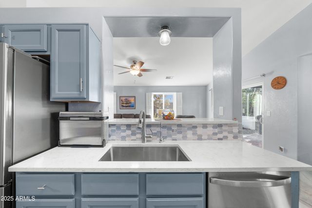 1323 SKYLINE Avenue, Sierra Vista, AZ 85635