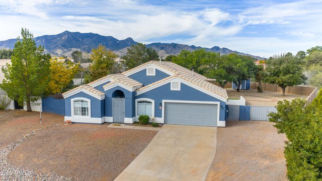 1323 SKYLINE Avenue, Sierra Vista, AZ 85635