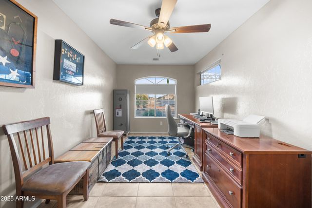 1323 SKYLINE Avenue, Sierra Vista, AZ 85635