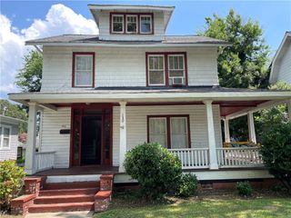 130 Powhatan PW, Hampton, VA 23661