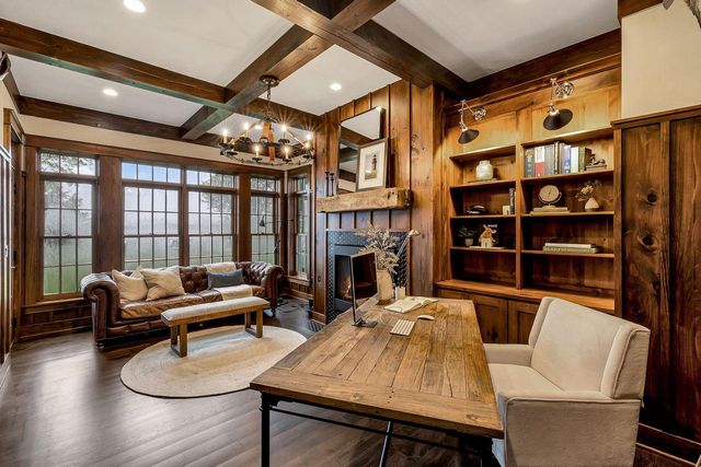 3005 N Silver Cedar ROAD, Summit, WI 53066