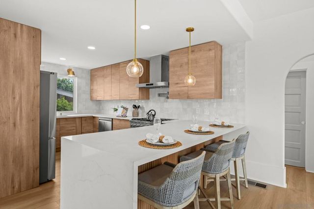 4420 Voltaire Street, San Diego, CA 92107