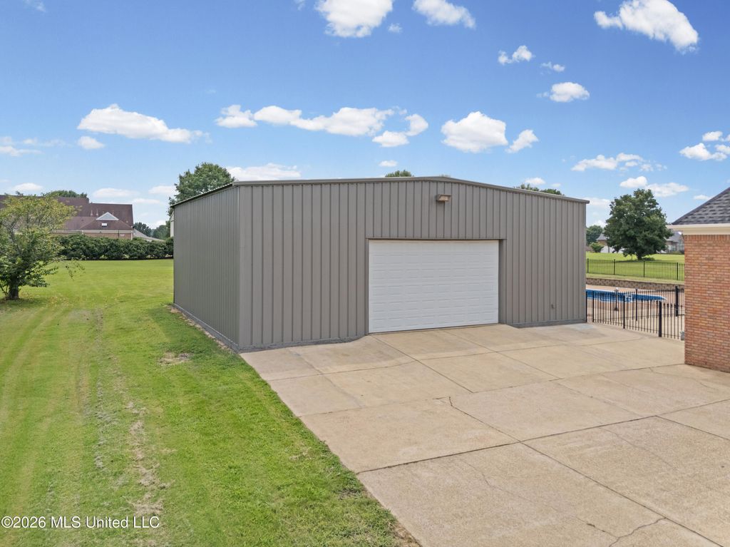 1890 Green Village Drive, Hernando, MS 38632 — photo 3