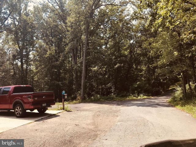 6815 1ST ST, Riverdale, MD 20737