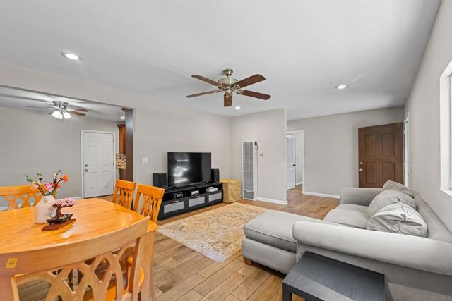 1610 12 Dahlia Avenue, San Diego, CA 92154