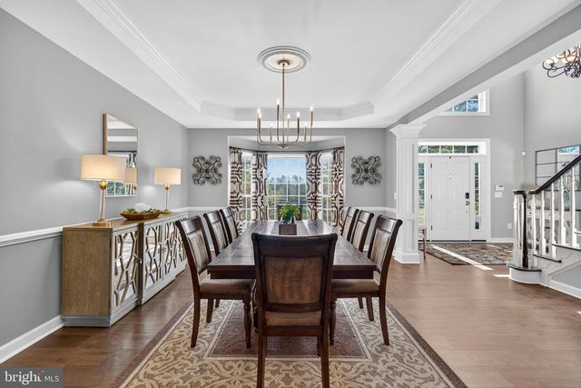 40734 LENAH RUN CIR, Aldie, VA 20105