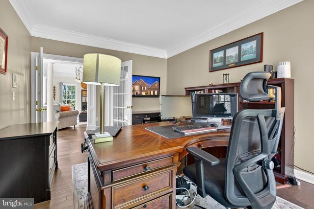 40734 LENAH RUN CIR, Aldie, VA 20105