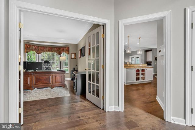 40734 LENAH RUN CIR, Aldie, VA 20105