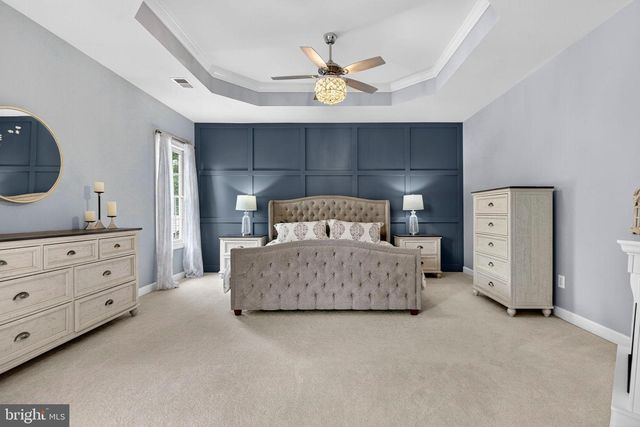 40734 LENAH RUN CIR, Aldie, VA 20105