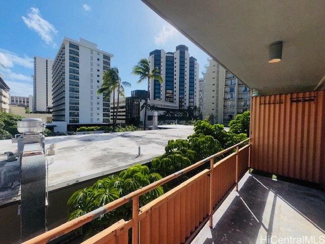 417 Nohonani Street 513, Honolulu, HI 96815