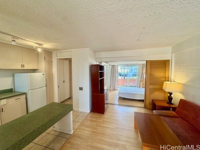 417 Nohonani Street 513, Honolulu, HI 96815