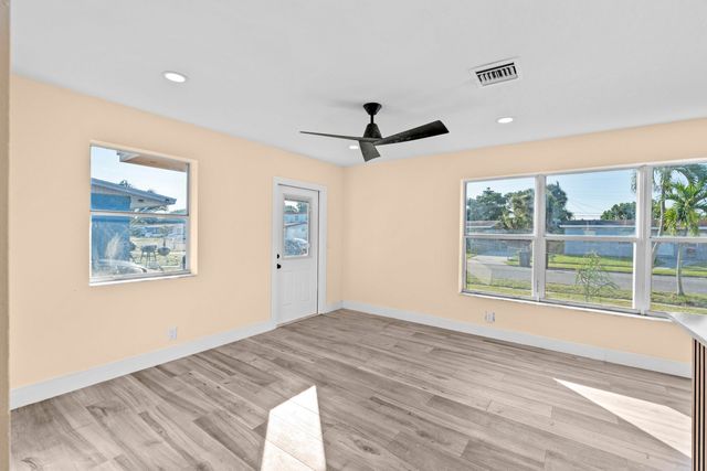 1349 9th Street, West Palm Beach, FL 33401