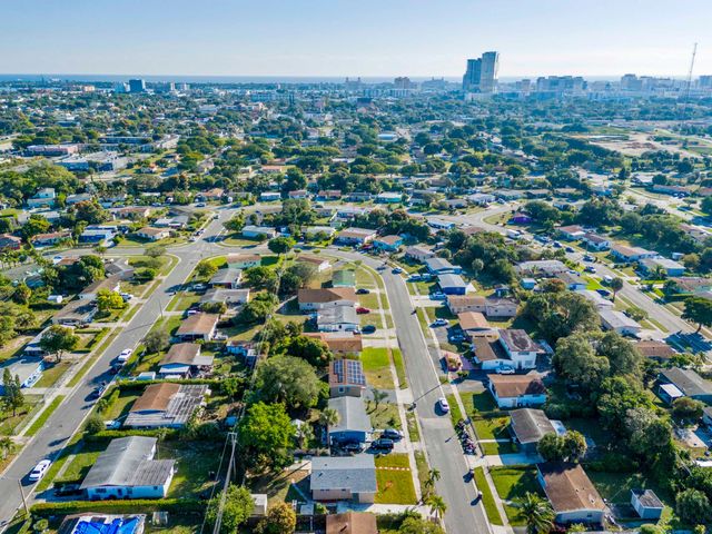 1349 9th Street, West Palm Beach, FL 33401