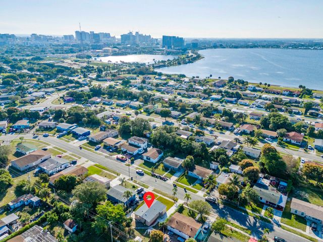 1349 9th Street, West Palm Beach, FL 33401