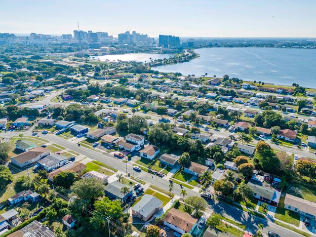 1349 9th Street, West Palm Beach, FL 33401