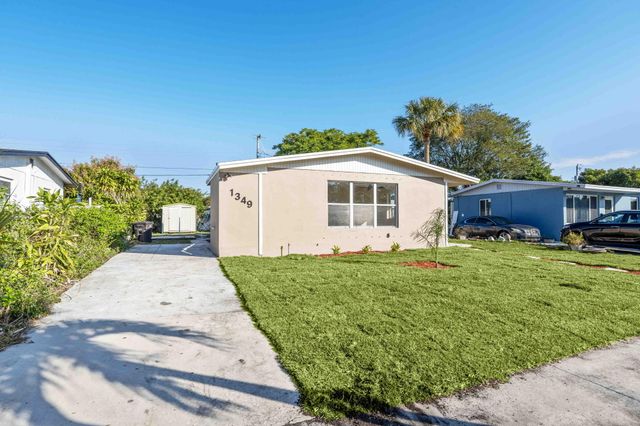 1349 9th Street, West Palm Beach, FL 33401