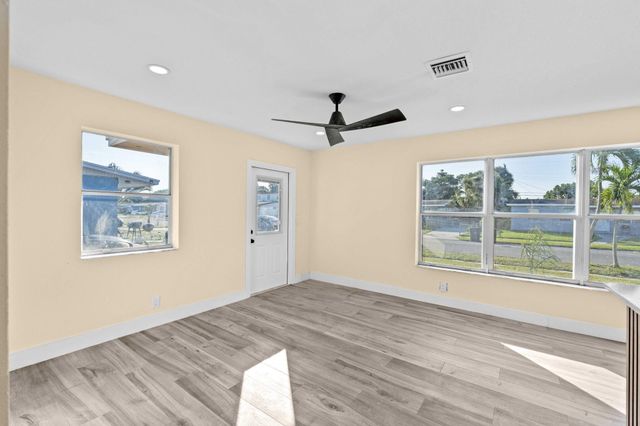 1349 9th Street, West Palm Beach, FL 33401