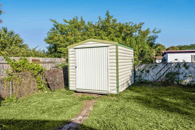 1349 9th Street, West Palm Beach, FL 33401