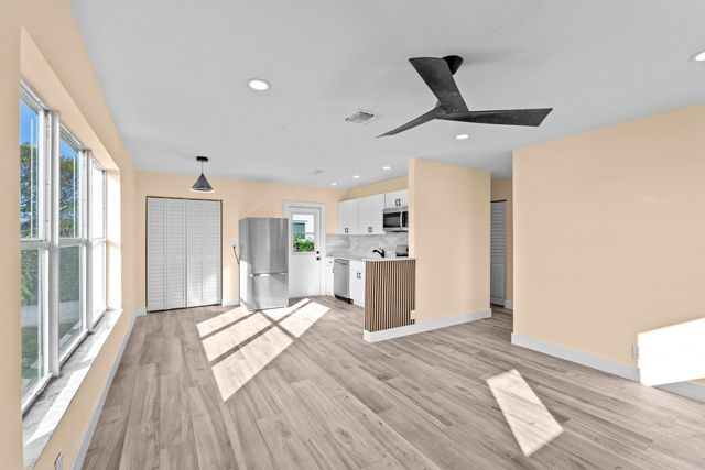 1349 9th Street, West Palm Beach, FL 33401