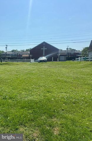 7432 OLD BATTLE GROVE RD, Dundalk, MD 21222