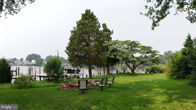 7432 OLD BATTLE GROVE RD, Dundalk, MD 21222